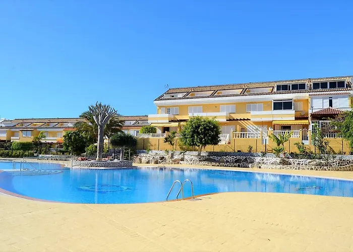 Daire Townhouse El Camison