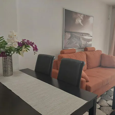 Apartment Townhouse El Camison *