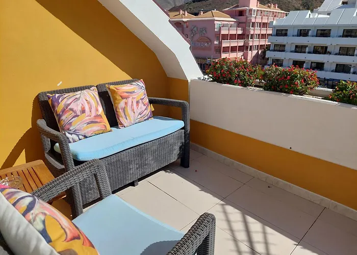 Apartment Townhouse El Camison